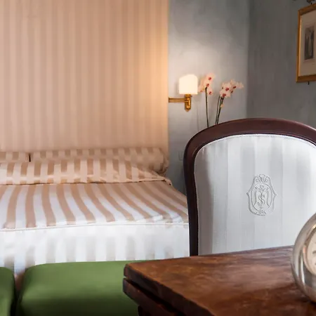 Hotel Relais Dell'orologio