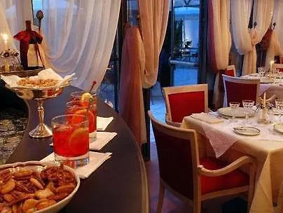 Готель Relais Dell'orologio Піза