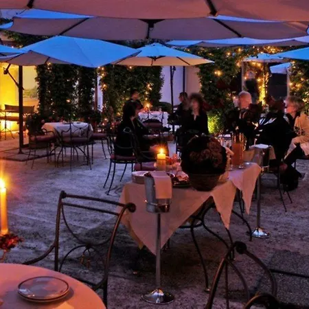 Готель Relais Dell'orologio Піза