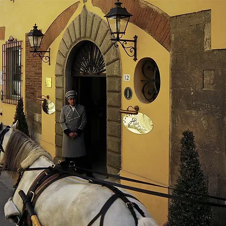 Готель Relais Dell'orologio 4*